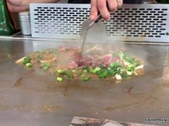 台湾女食客遭店员嘲笑身形沐鸣直属总代 霸气人夫出头妻讚爆「无嫁错人」