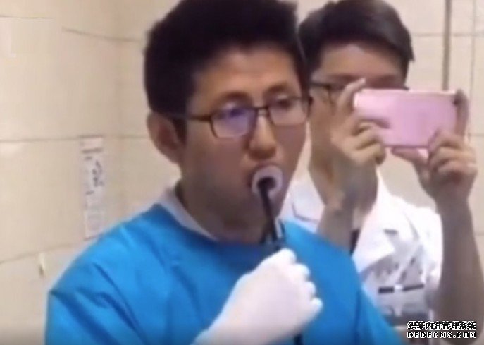 江西医生给自己做胃肠镜：沐鸣直属招商体验不适减少病患痛苦