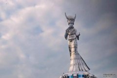 沐鸣直属招商贵州剑河县耗8600万 建全球最大苗族雕像惹议