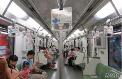 沐鸣总代理上海地铁12月起手机「静音」 播歌睇片禁外放声音     