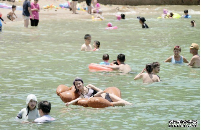 未来一两日时晴时沐鸣注册雨局部地区雷暴 周日酷热高见34 °C