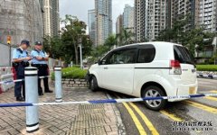 將軍澳私家車超速遇查失沐鸣代理控撞壆 司機乘客涉偷車等罪被捕