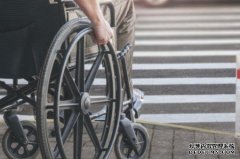 沐鸣注册调查 : 逾半轮椅使用者认为无障碍设施不足 减低外出意欲