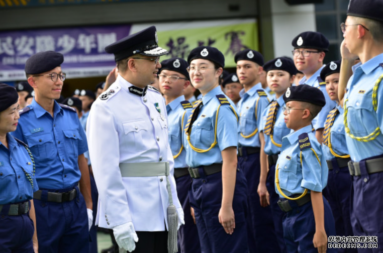 欧亿平台代理民安隊少年團舉行步操比賽 今年起要求參賽者轉用中式步操