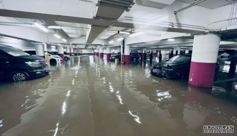 紅雨｜柴灣多處水浸 環翠邨停車場再變汪洋沐鸣注册登录